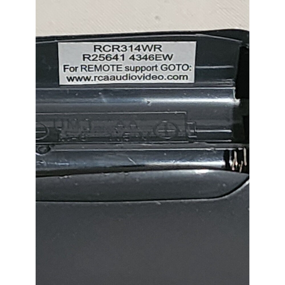 RCA 3-Device Big Button Universal Remote With Backlit Keypad Tested - Picture 2 of 5